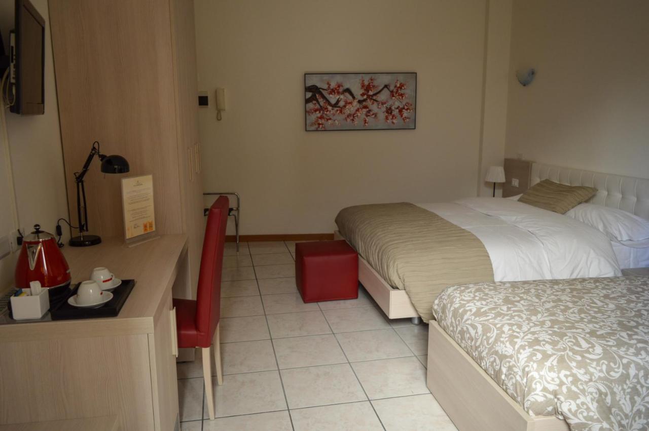 La Contrada Bed & Breakfast Sarnico Dış mekan fotoğraf