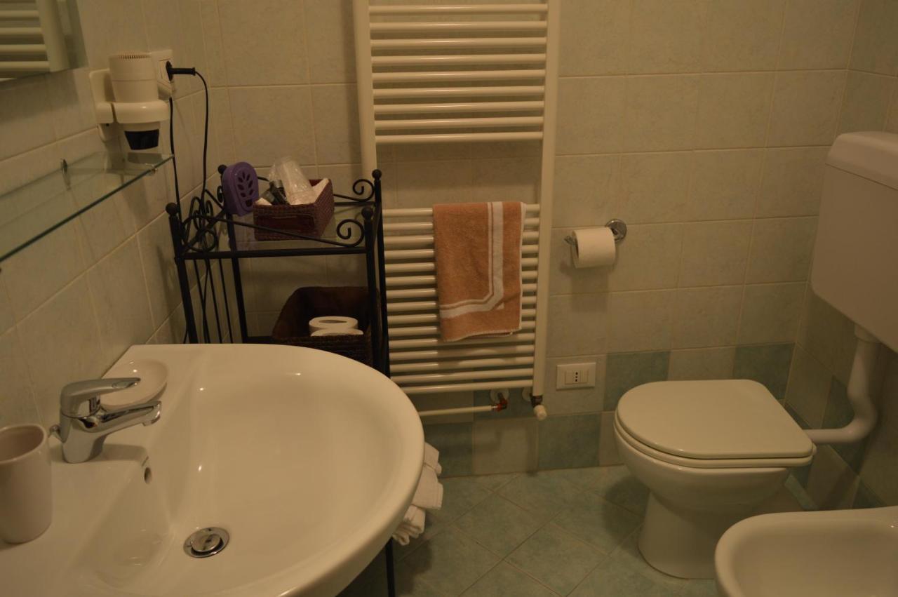 La Contrada Bed & Breakfast Sarnico Dış mekan fotoğraf