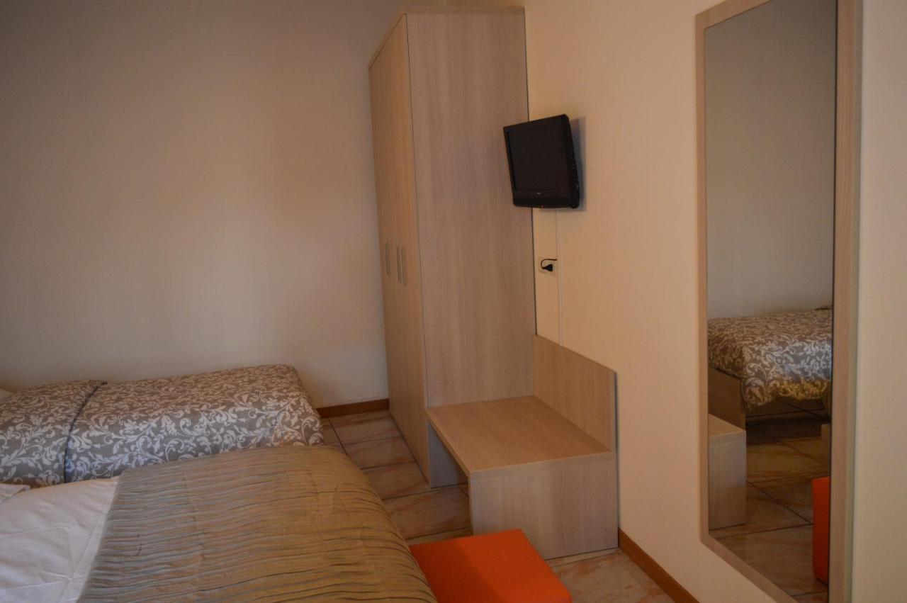 La Contrada Bed & Breakfast Sarnico Dış mekan fotoğraf