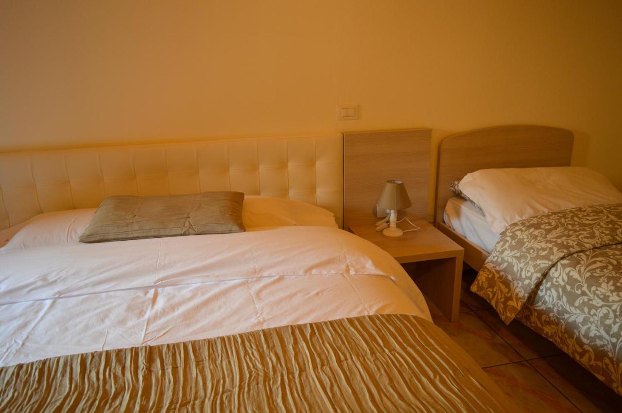 La Contrada Bed & Breakfast Sarnico Dış mekan fotoğraf